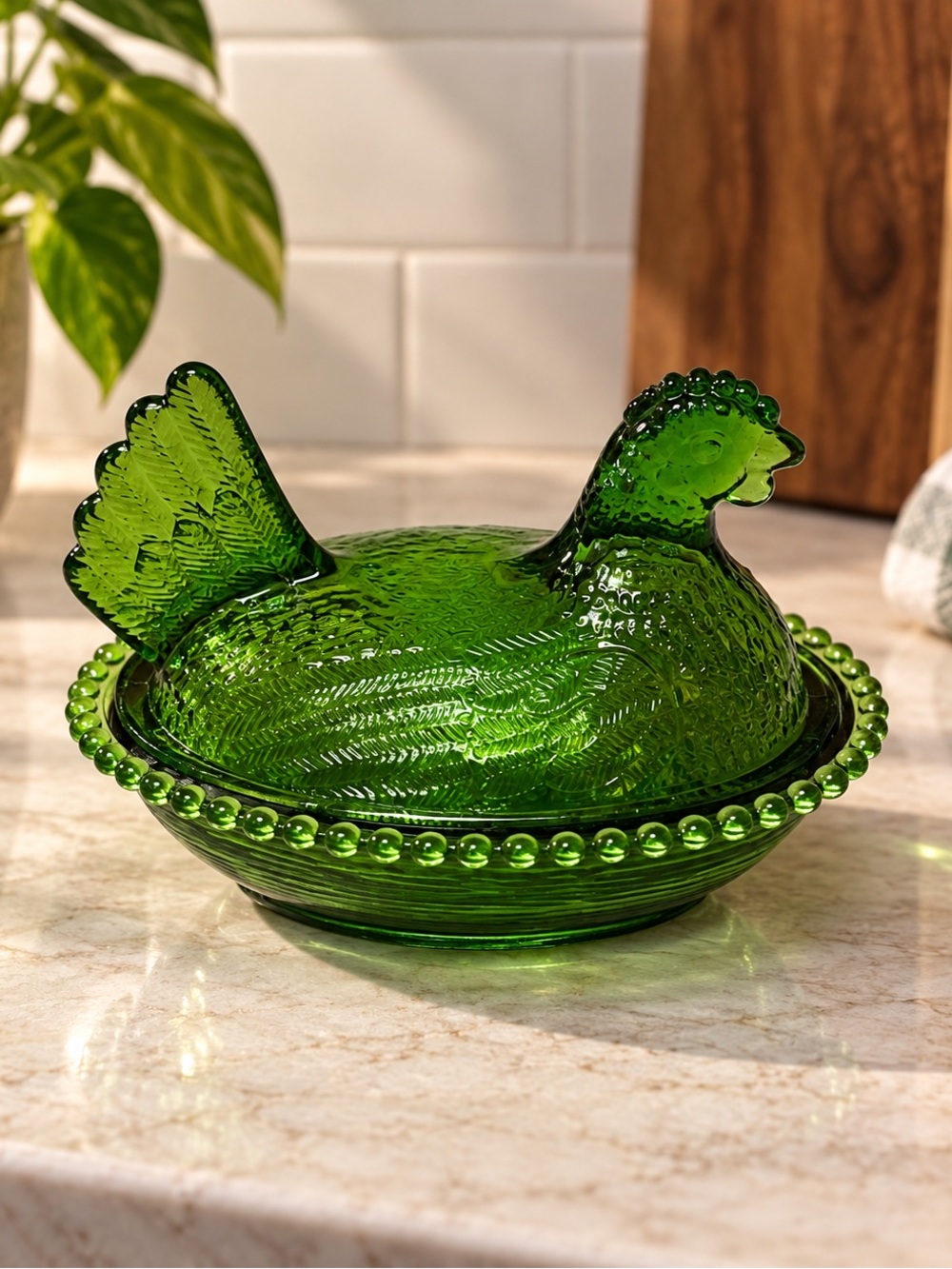 Vintage Style Green Plastic Hen on Nest Covered Dish Chicken Trinket Box